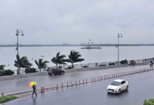 Hyderabad Heavy rainfall fills Hussain Sagar to the brim