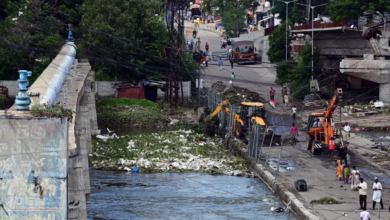 HYDRAA teams cleared huge piles of garbage at Moosarambagh