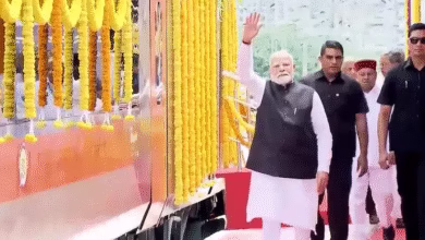 PM Modi Launches Bengaluru Metro's Yellow Line, New Vande Bharat Express