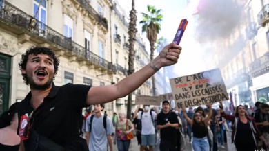 France Protest 2025 Block Everything Movement, Emmanuel Macron Crisis, 200 Arrests in France Protest