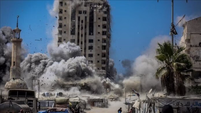 Israeli bombing in Gaza City: Two high-rise residential buildings reduced to rubble