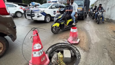 Hyderabad manhole accident, 5-year-old girl falls into open manhole, GHMC HMWSSB Hydraa clash