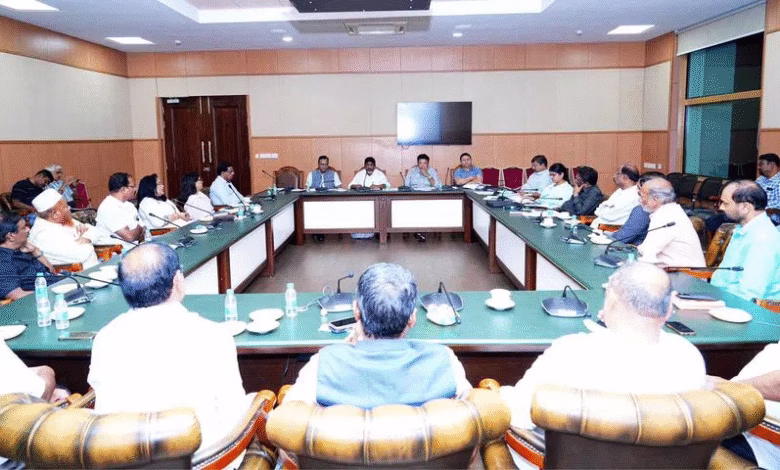 The Telangana government assured private colleges that it would clear ₹1,200 crore