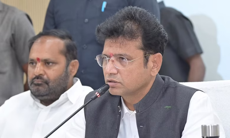 Sridhar Babu statement, H-1B visa fee, Telangana minister, US Trump decision